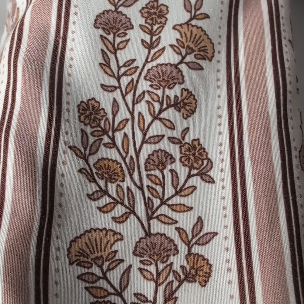 Peri Home Queen Sheet Set Tan Taupe Floral Print